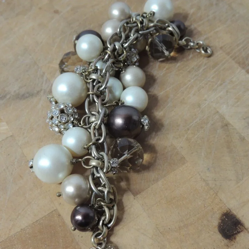 Stella & Dot Audrey Cluster Bracelet Cha Cha Gold Tone Faux Pearls Crystals 8" - Picture 6 of 6